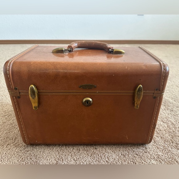 Vintage MCM Samsonite Brown Makeup Train Case - Picture 1 of 15